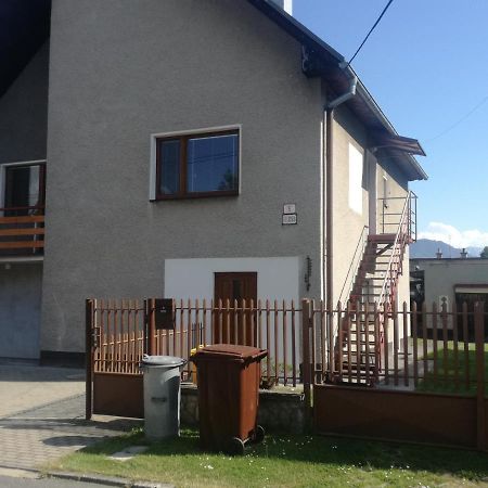 Liptovský Mikuláš Apartmany Lenko - Near Thermal Aquapark Tatralandia מראה חיצוני תמונה