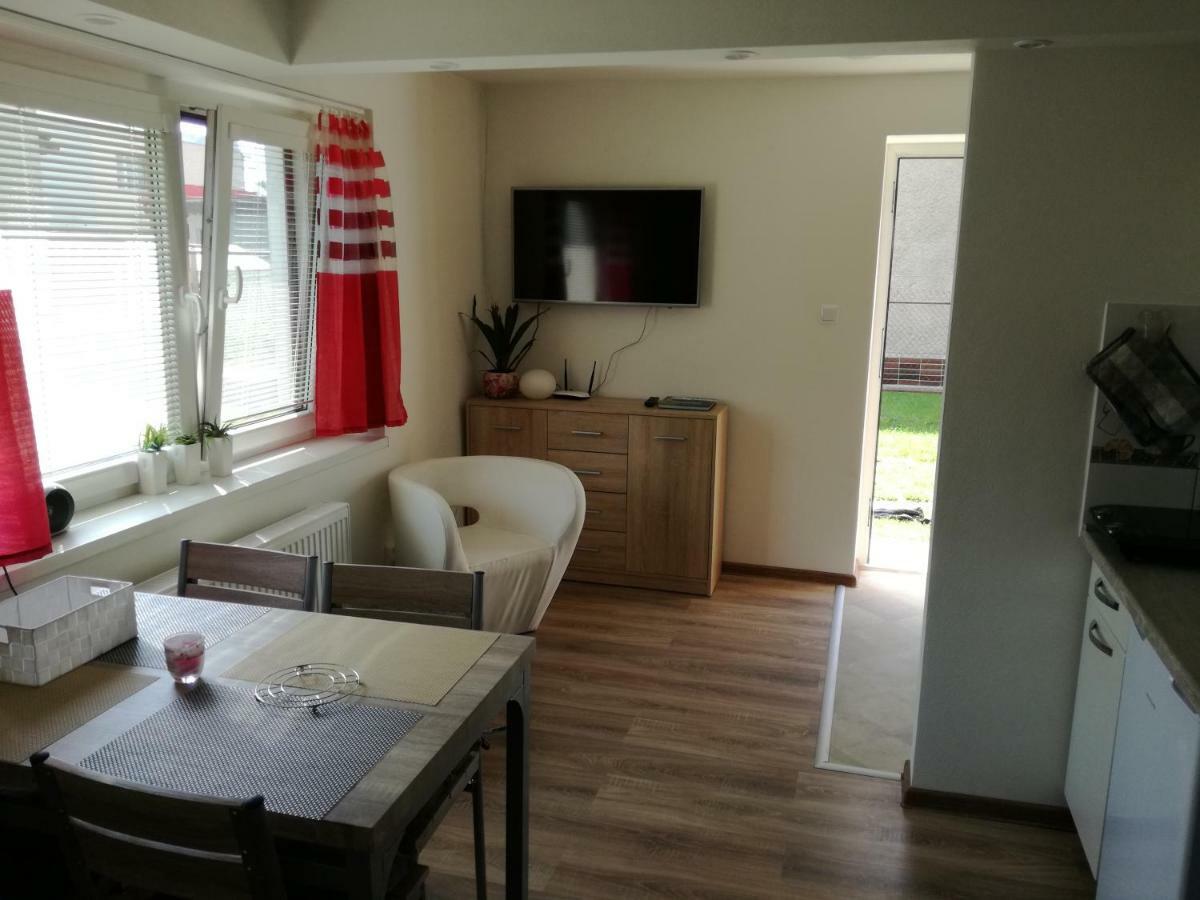 Liptovský Mikuláš Apartmany Lenko - Near Thermal Aquapark Tatralandia מראה חיצוני תמונה