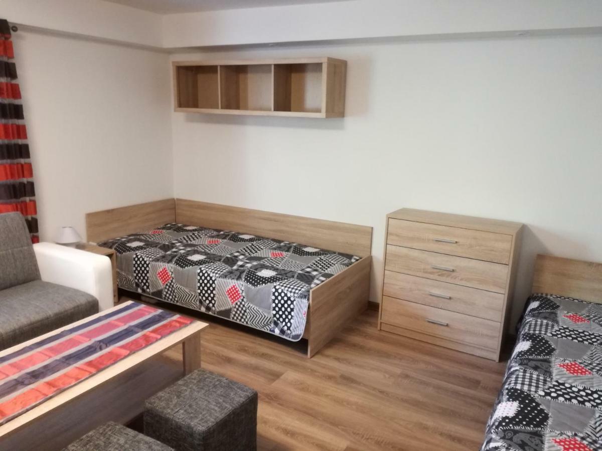 Liptovský Mikuláš Apartmany Lenko - Near Thermal Aquapark Tatralandia מראה חיצוני תמונה