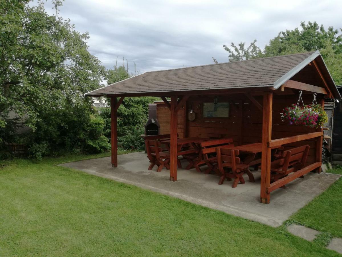 Liptovský Mikuláš Apartmany Lenko - Near Thermal Aquapark Tatralandia מראה חיצוני תמונה